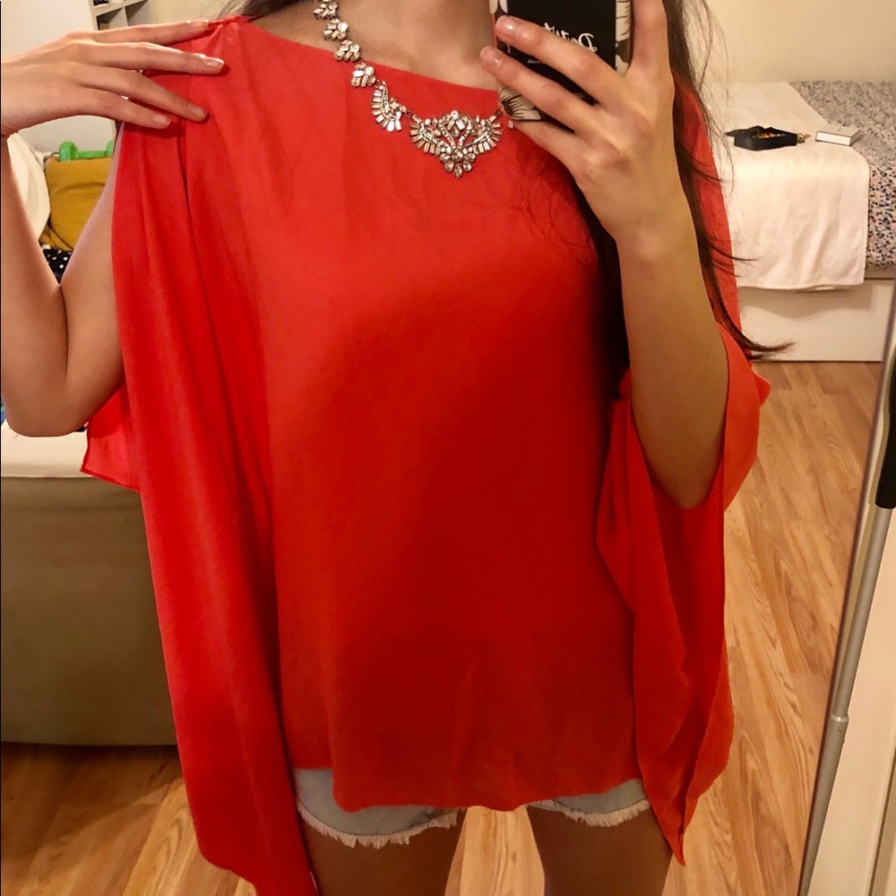 VINCE CAMUTO poncho with camisole